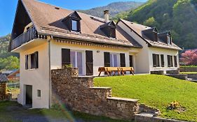 Grande villa à 2 min de la télécabine - Bagnères de Luchon
